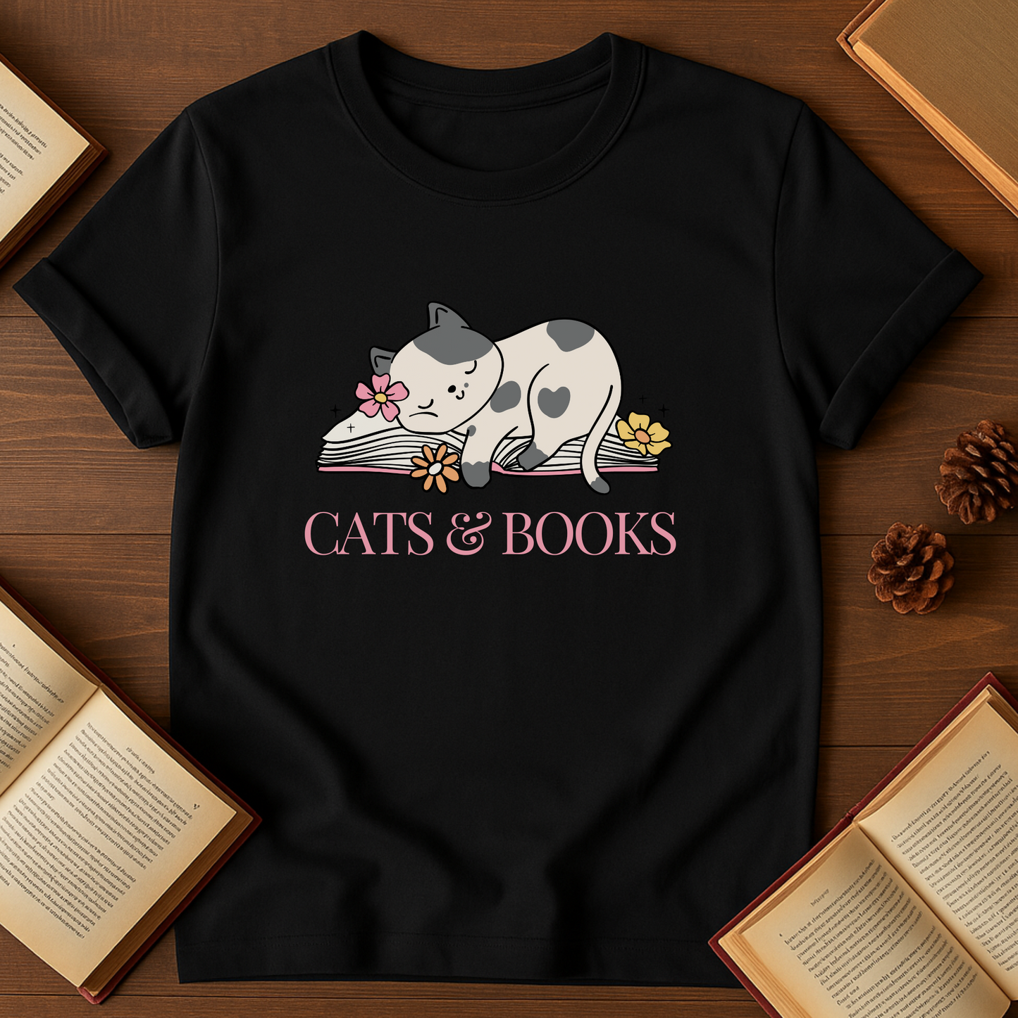 Cute Cat & Books Unisex T-Shirt